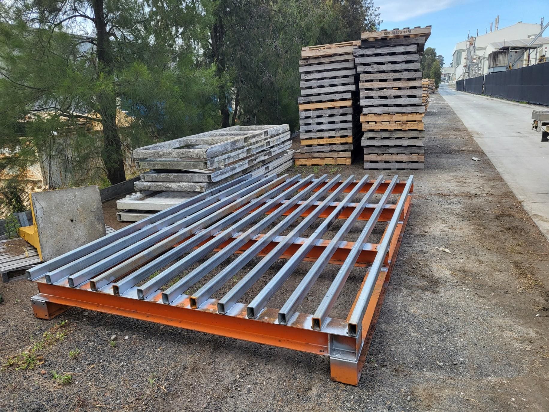 Rumble Grid Double 2.4m x 3m - Image 2