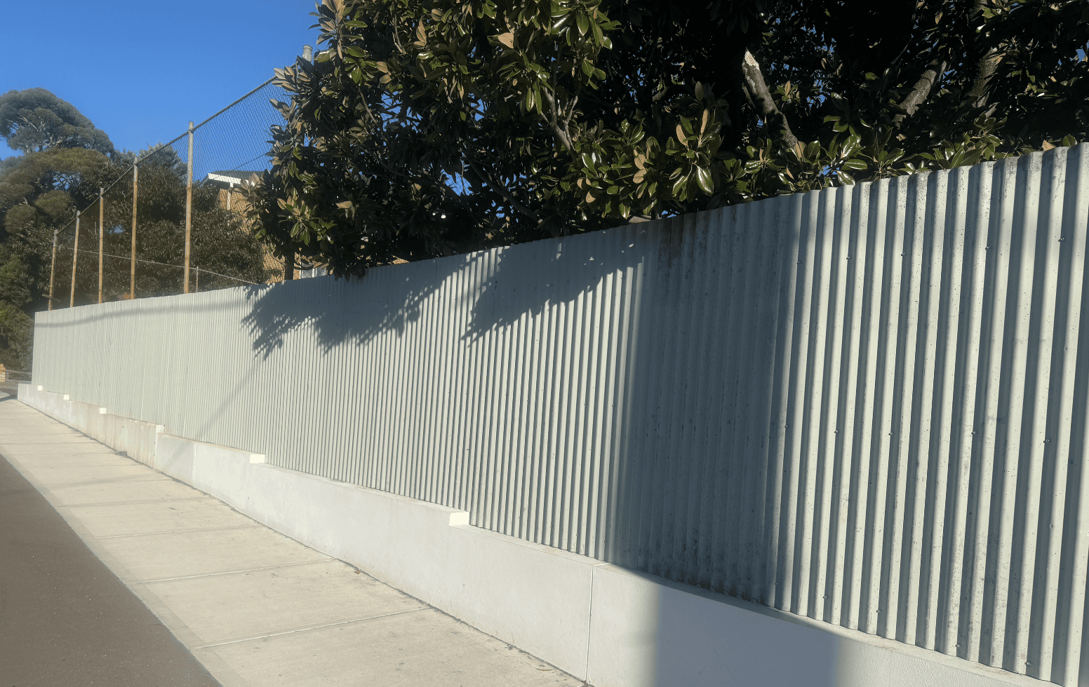 Metal Hoarding - Image 4